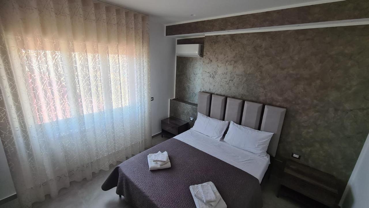 Casa Veneziano Bed and Breakfast Messina Exteriör bild